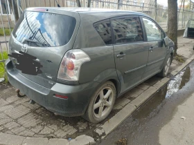 Toyota Corolla verso 2.2d-cat 177кс, снимка 2