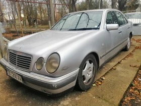 Mercedes-Benz E 250, снимка 1