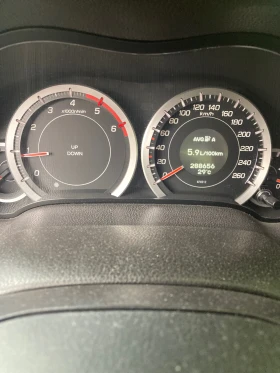 Обява за продажба на Honda Accord Executive  ~13 400 лв. - изображение 10
