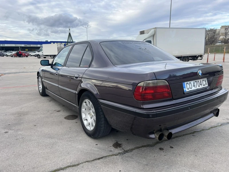 BMW 740, снимка 5 - Автомобили и джипове - 46943560