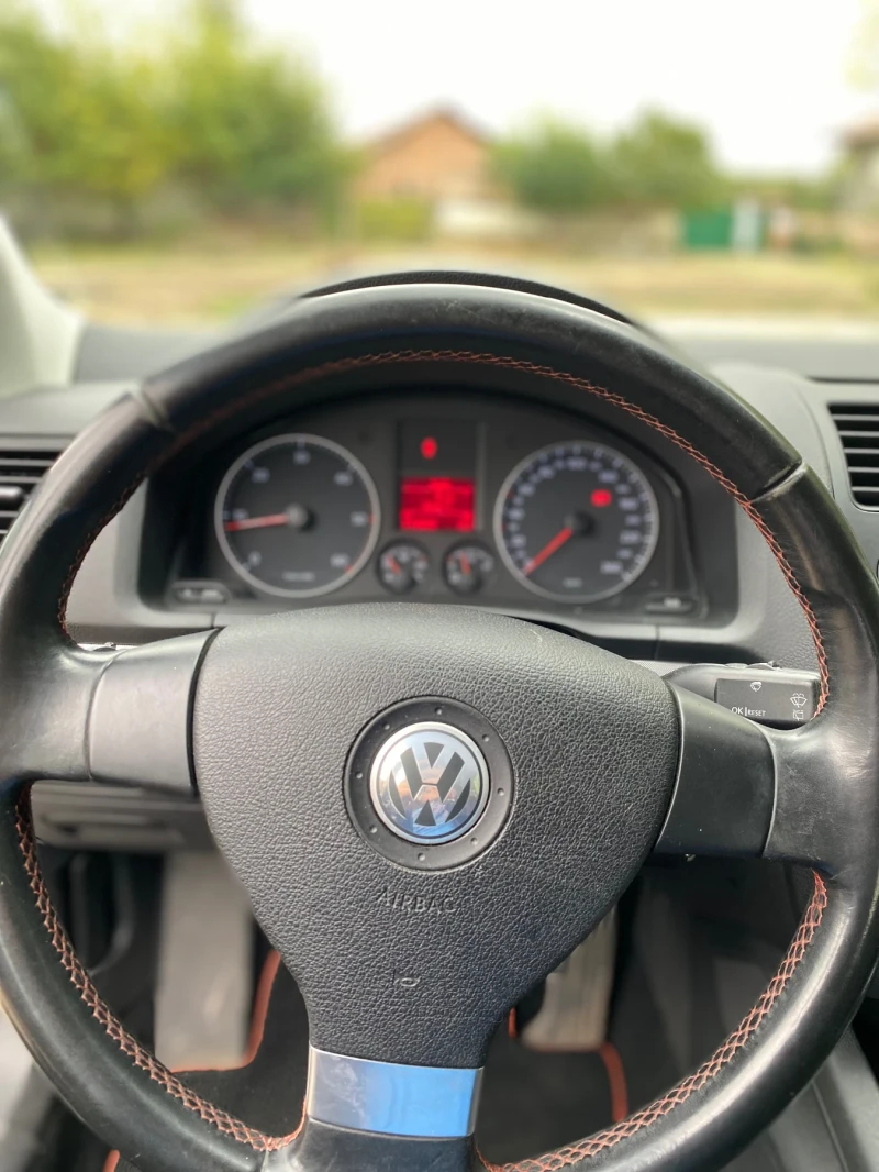 VW Golf 1.9TDI, снимка 16 - Автомобили и джипове - 47412470