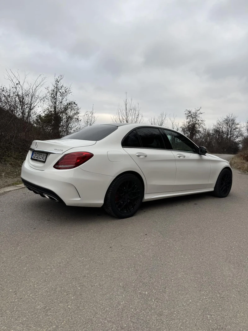 Mercedes-Benz C 300 AMG 2.0L Turbo 9G TRONIC, снимка 7 - Автомобили и джипове - 48337247