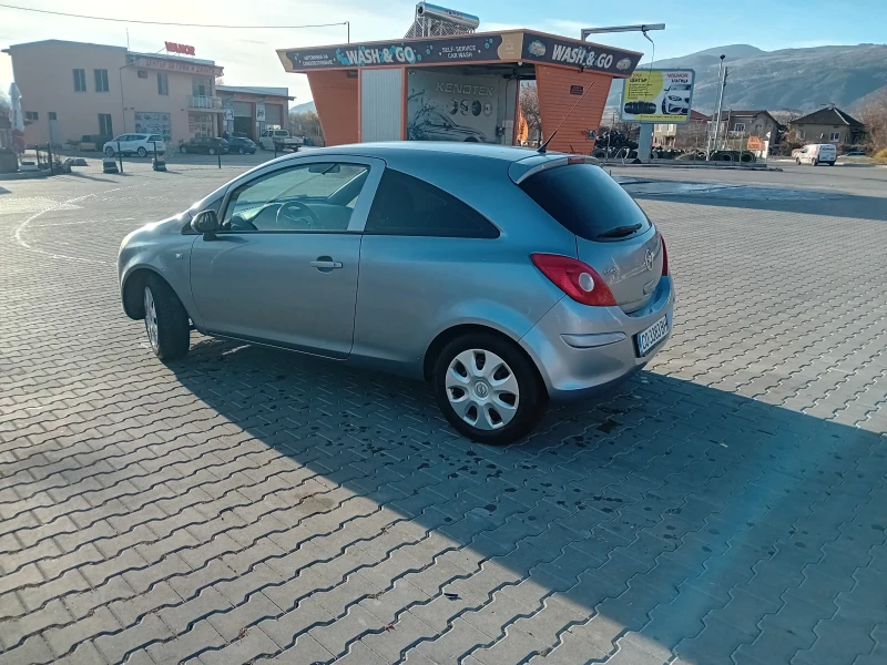 Opel Corsa, снимка 5 - Автомобили и джипове - 49394704