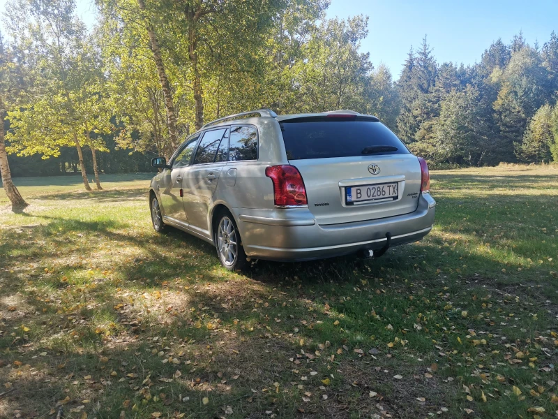Toyota Avensis, снимка 2 - Автомобили и джипове - 52311344