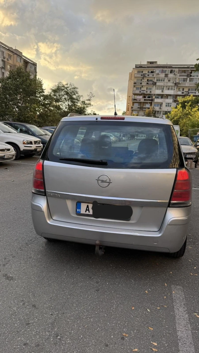 Opel Zafira B, снимка 5 - Автомобили и джипове - 52486145