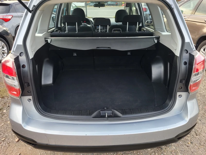 Subaru Forester 2.0  , снимка 13 - Автомобили и джипове - 52210153