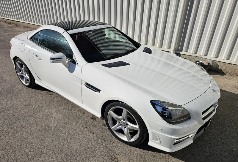 Mercedes-Benz SLK 200 AMG, снимка 8 - Автомобили и джипове - 52423530