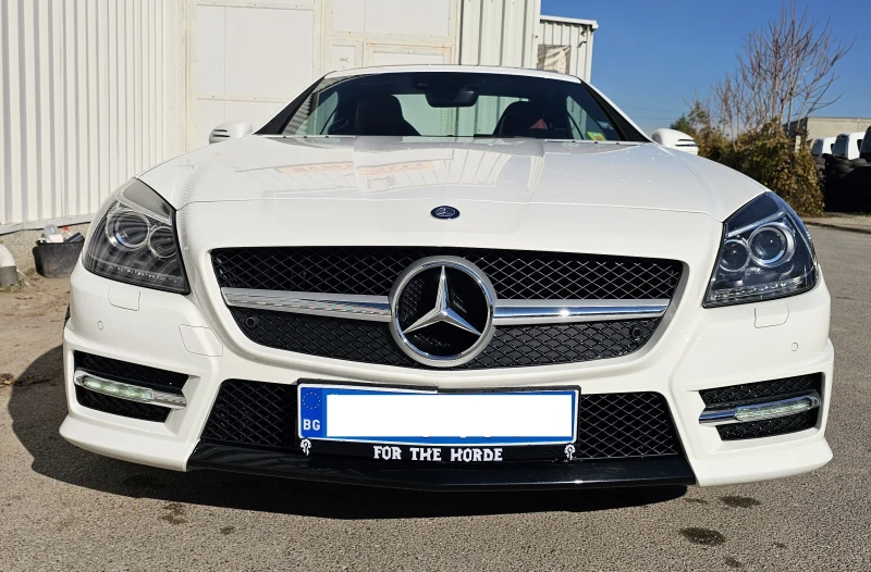 Mercedes-Benz SLK 200 AMG, снимка 2 - Автомобили и джипове - 52423530