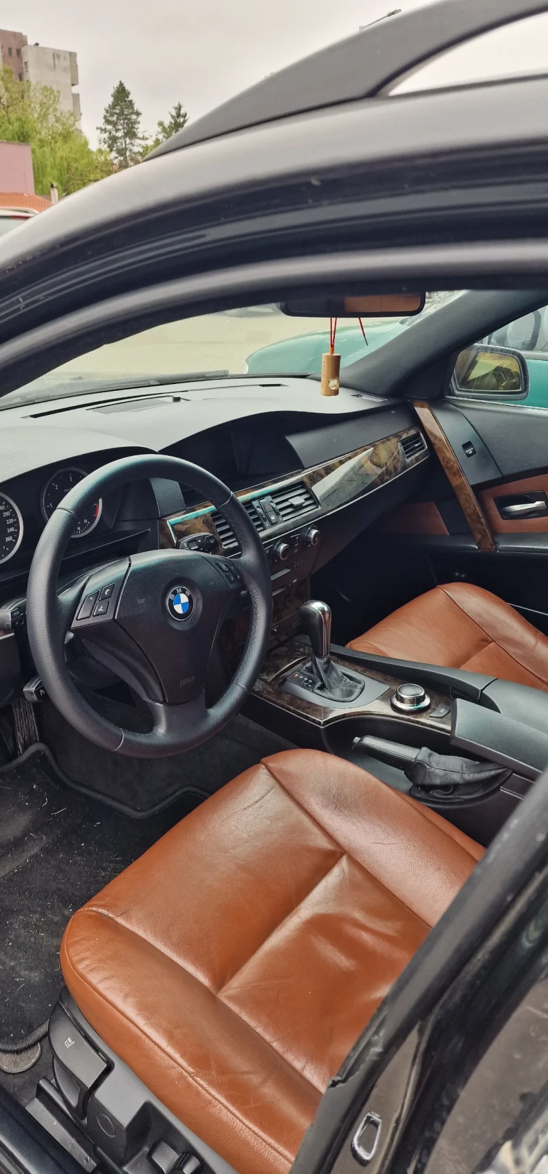 BMW 530, снимка 13 - Автомобили и джипове - 52506933