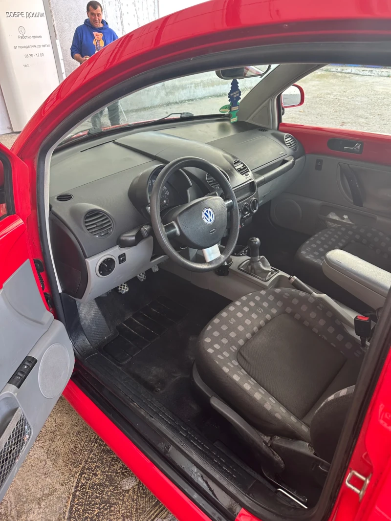 VW Beetle, снимка 5 - Автомобили и джипове - 52513687