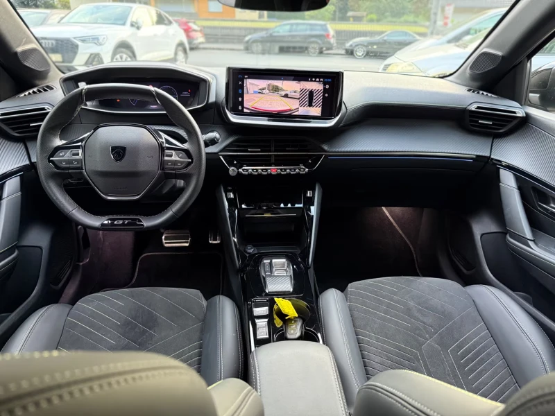 Peugeot 208 GT/156HP/360CAM/CARPLAY/DIGITAL/NAV/CRUISEC./953f, снимка 10 - Автомобили и джипове - 52693705
