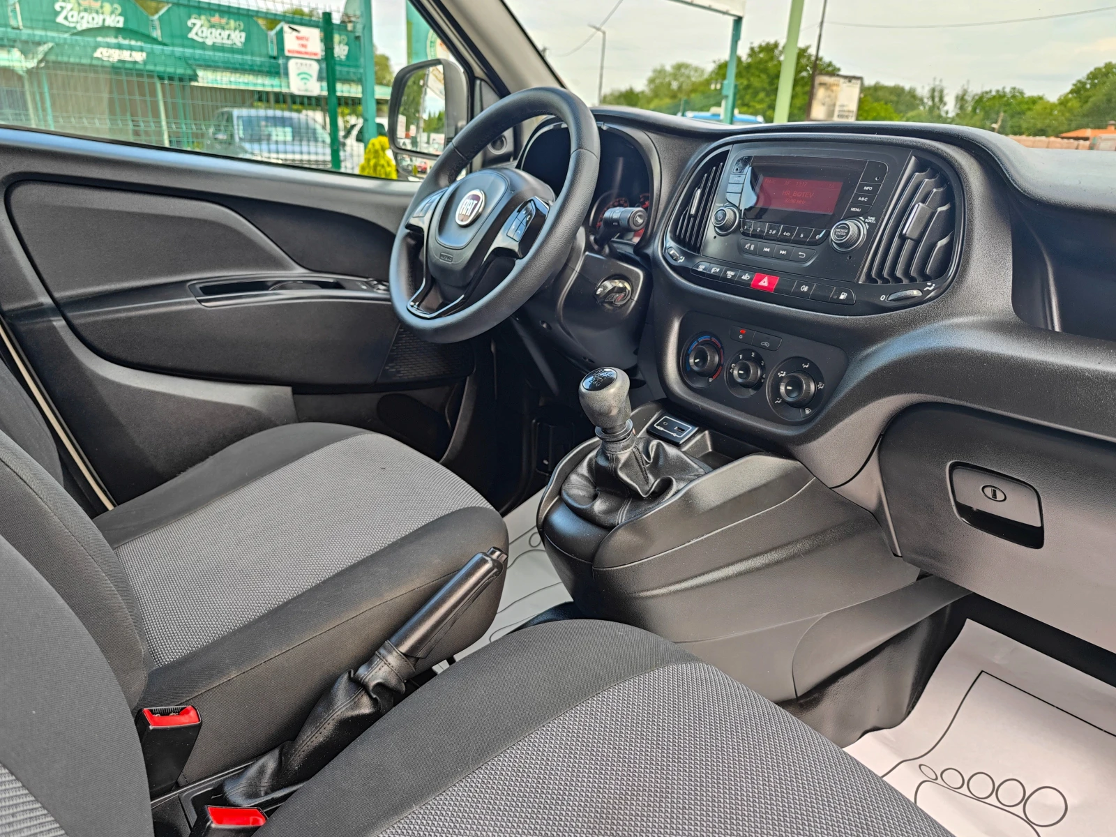 Fiat Doblo 1, 4 Turbo  | Mobile.bg — изображение 11