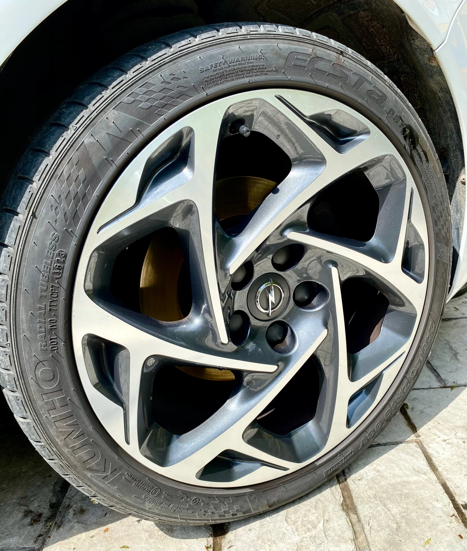 Opel Insignia 1.6 бензин - изображение 5