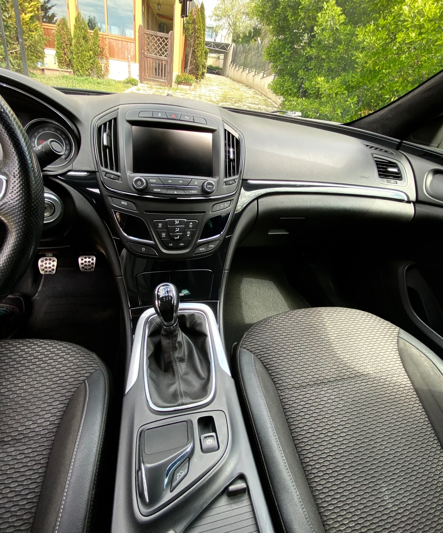 Opel Insignia 1.6 бензин - изображение 6