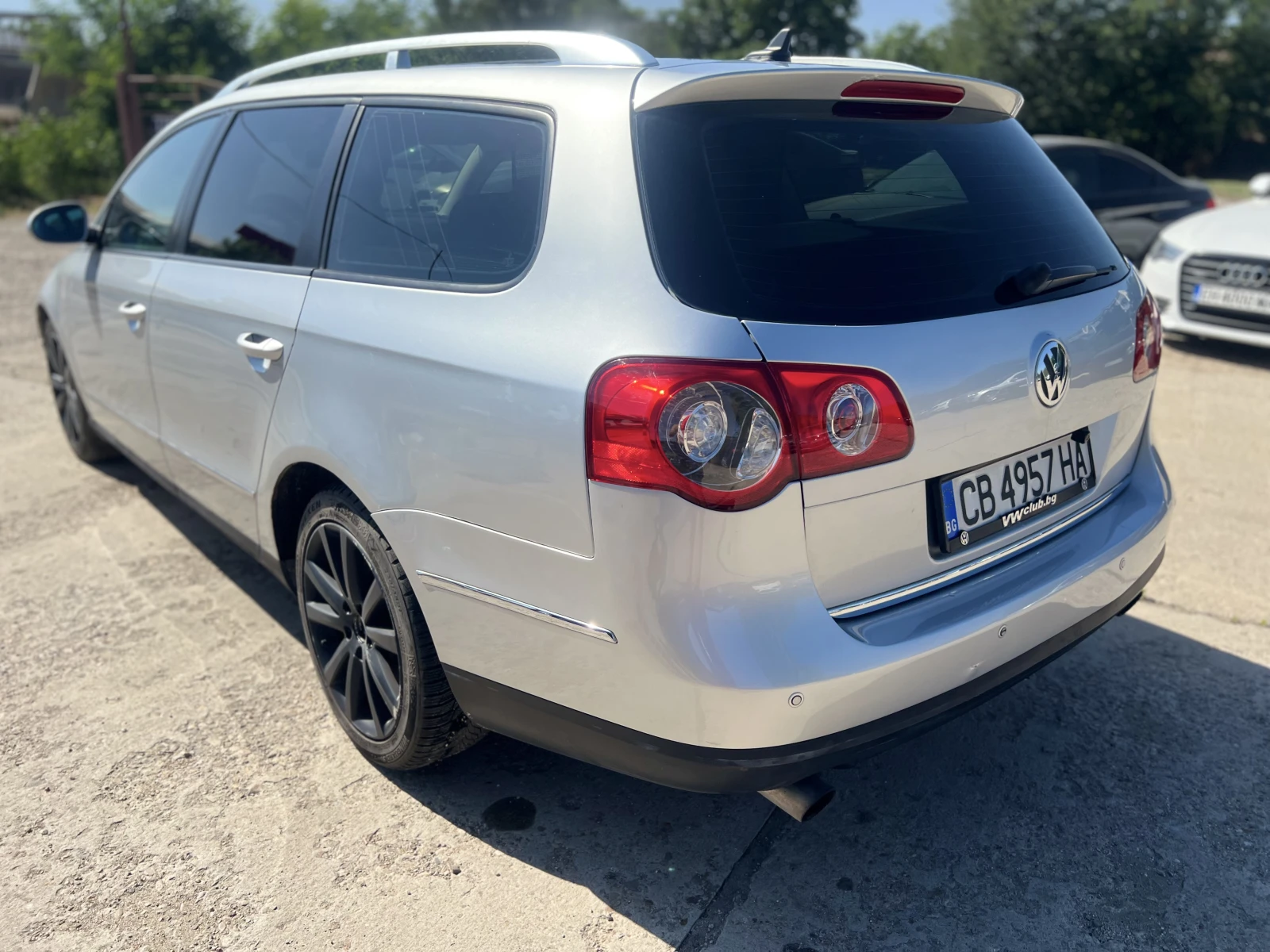 VW Passat 3.2FSI V6 4MOTION DSG - изображение 8