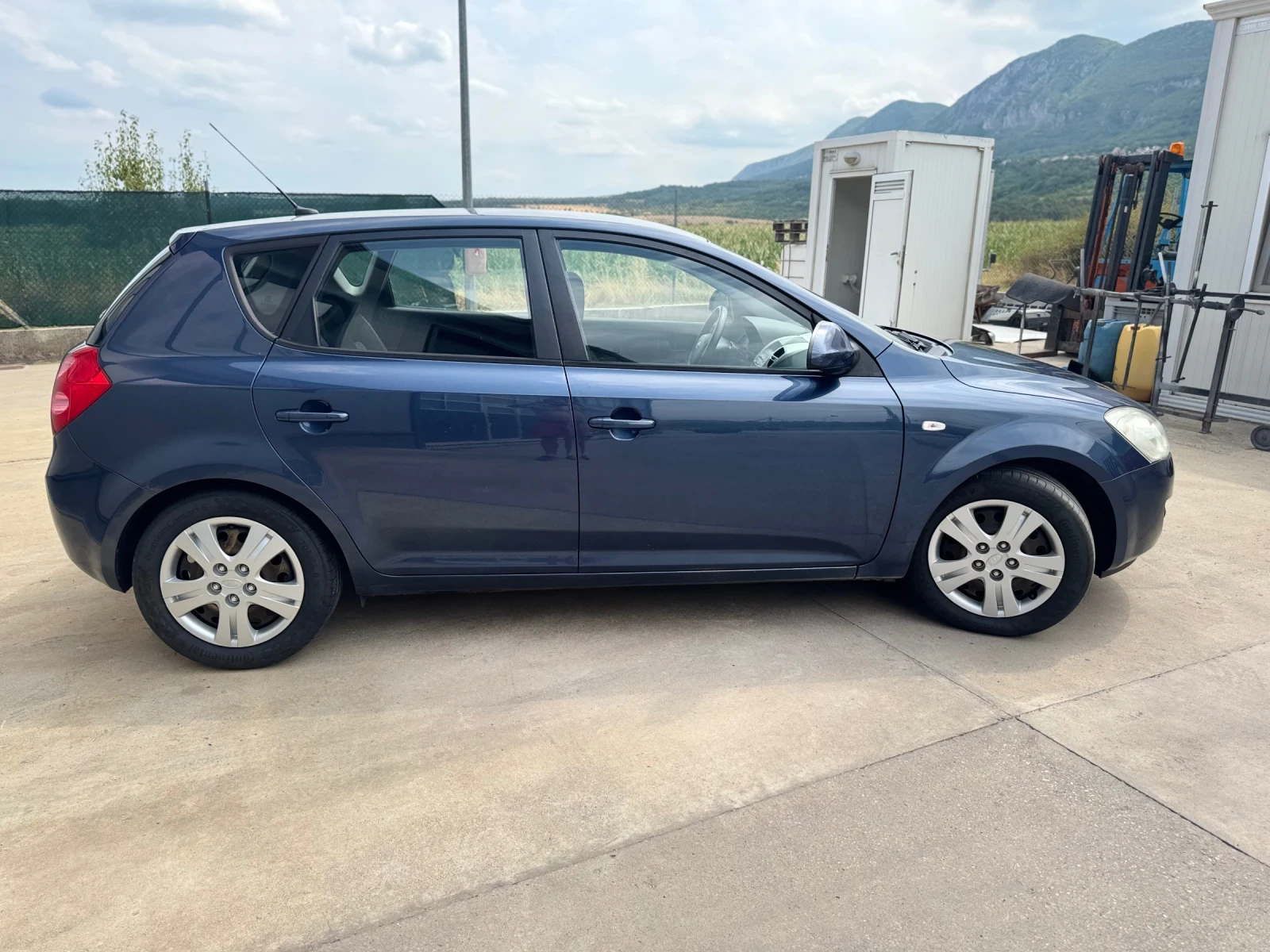 Kia Ceed 118 000 КМ - изображение 7