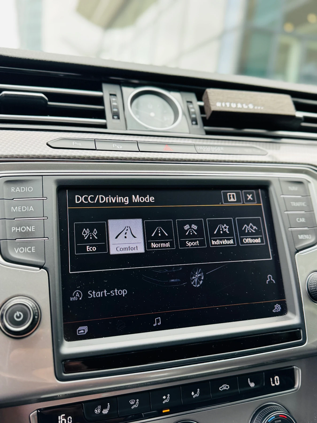 VW Alltrack Digital 4 motion DSG distronic | Mobile.bg   11