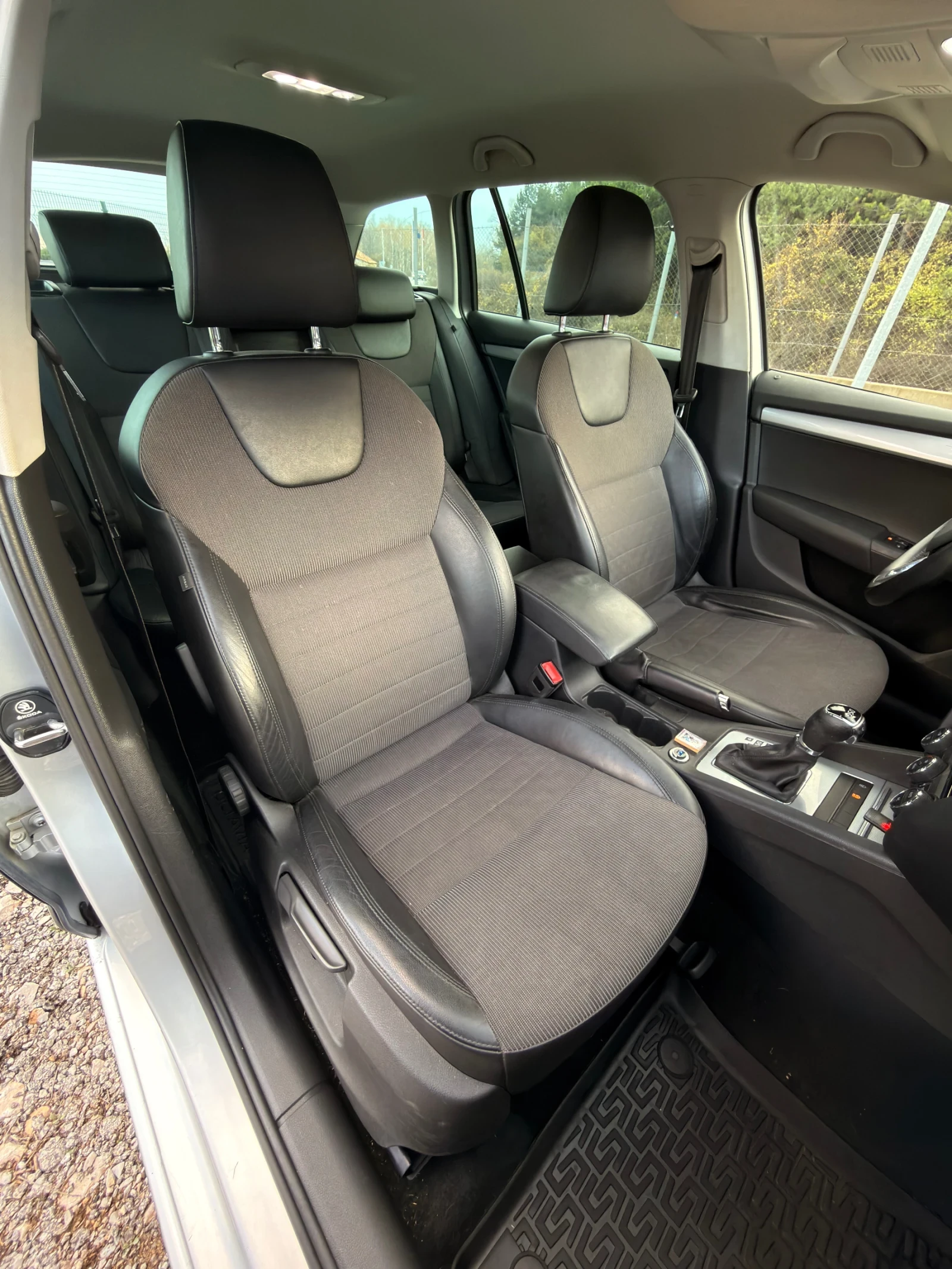 Skoda Octavia 2.0 TDI DSG - изображение 8