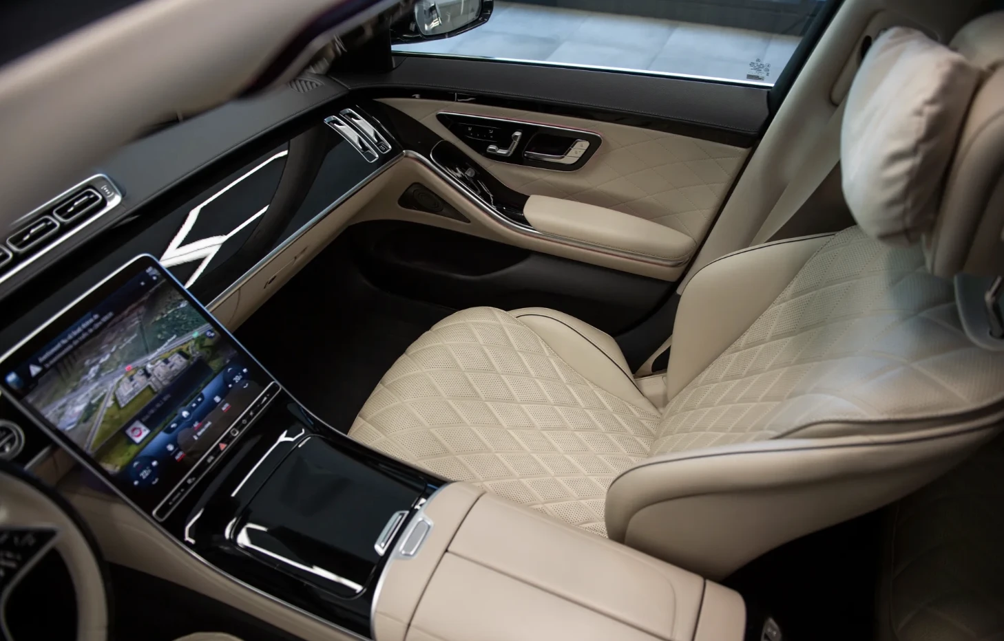 Mercedes-Benz S 400 d 4Matic AMG Line Burmester/360/Head-up/Обдухване - изображение 7