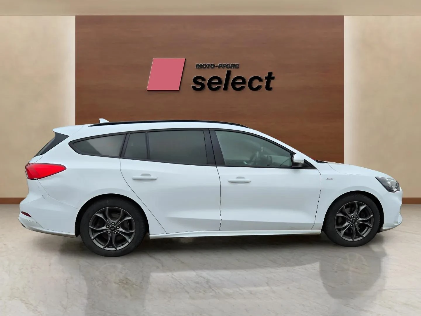 Ford Focus 1.0 EcoBoost - изображение 4