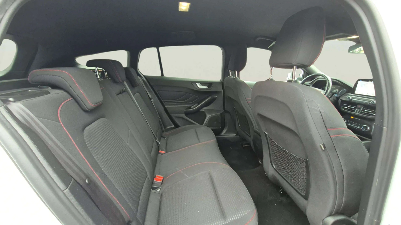 Ford Focus 1.0 EcoBoost - изображение 9