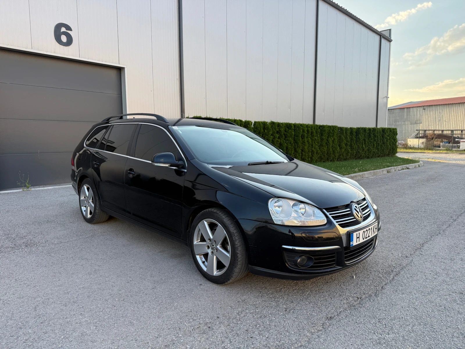 VW Golf 1.9 105 DSG, снимка 3 - Автомобили и джипове - 54733022