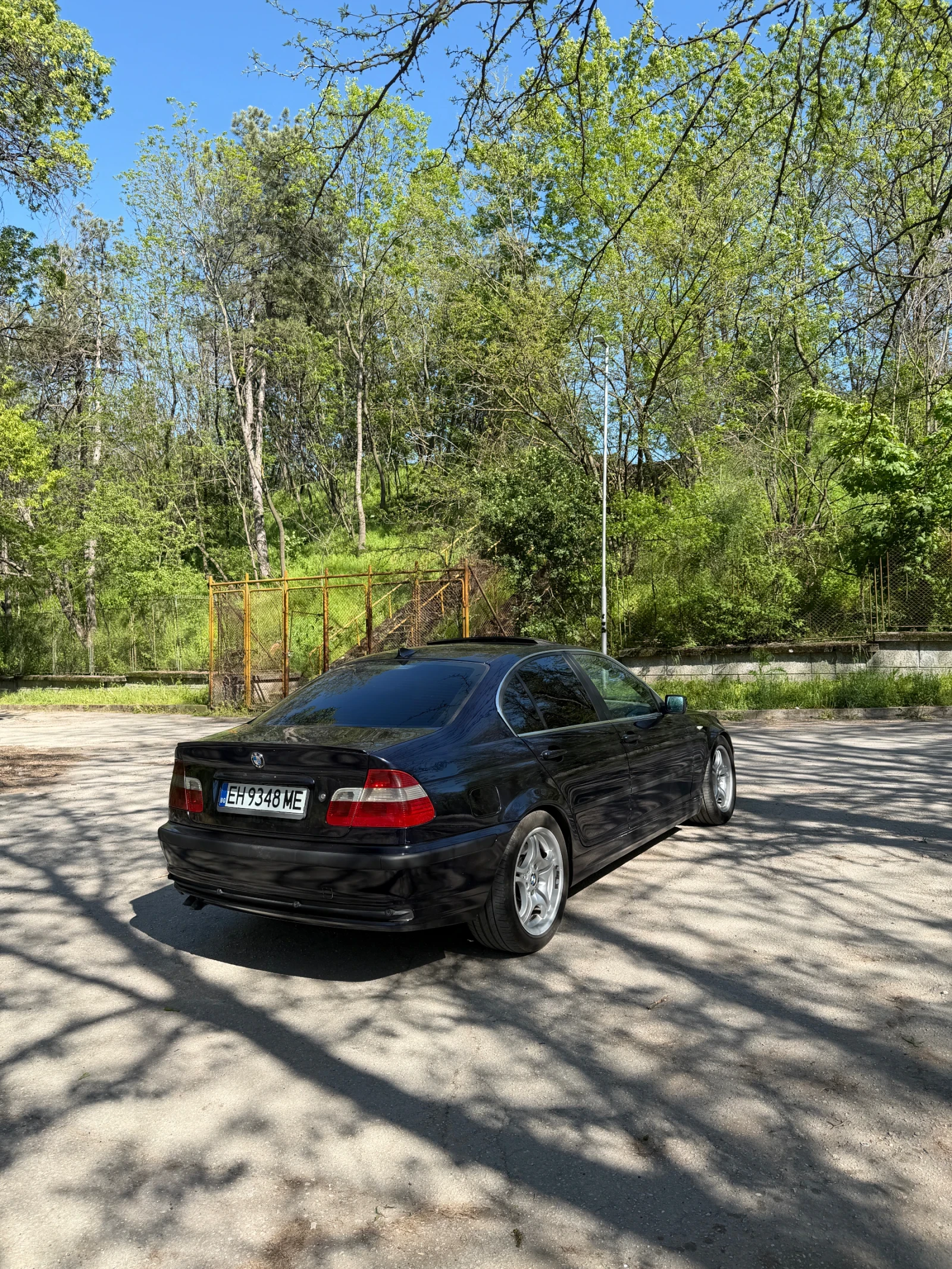 BMW 330, снимка 3 - Автомобили и джипове - 54952759