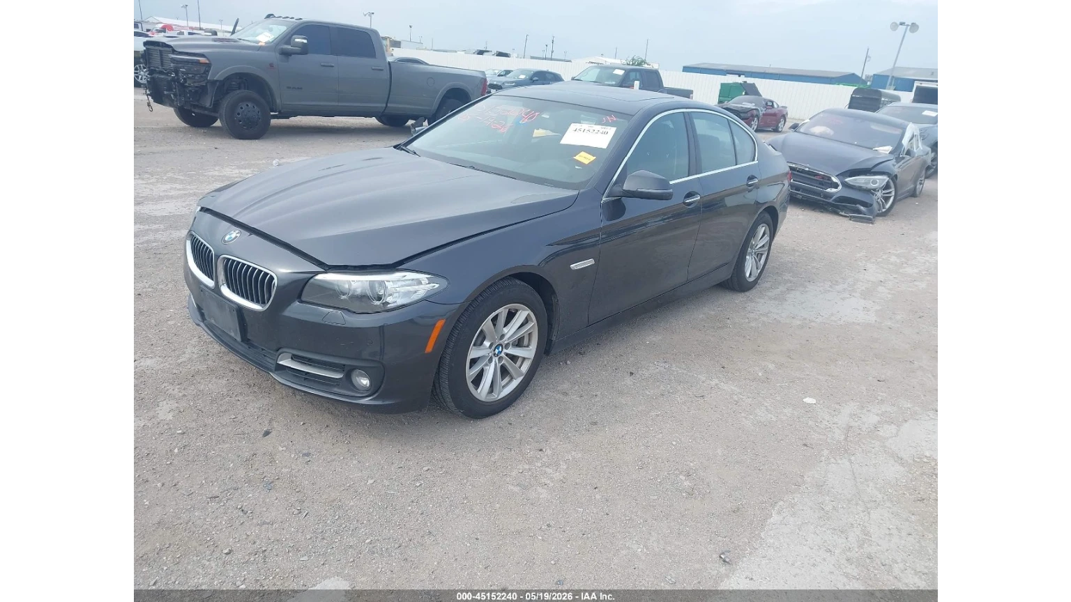 BMW 528 ВИДЕО НА АВТОМОБИЛА, снимка 2 - Автомобили и джипове - 55269465