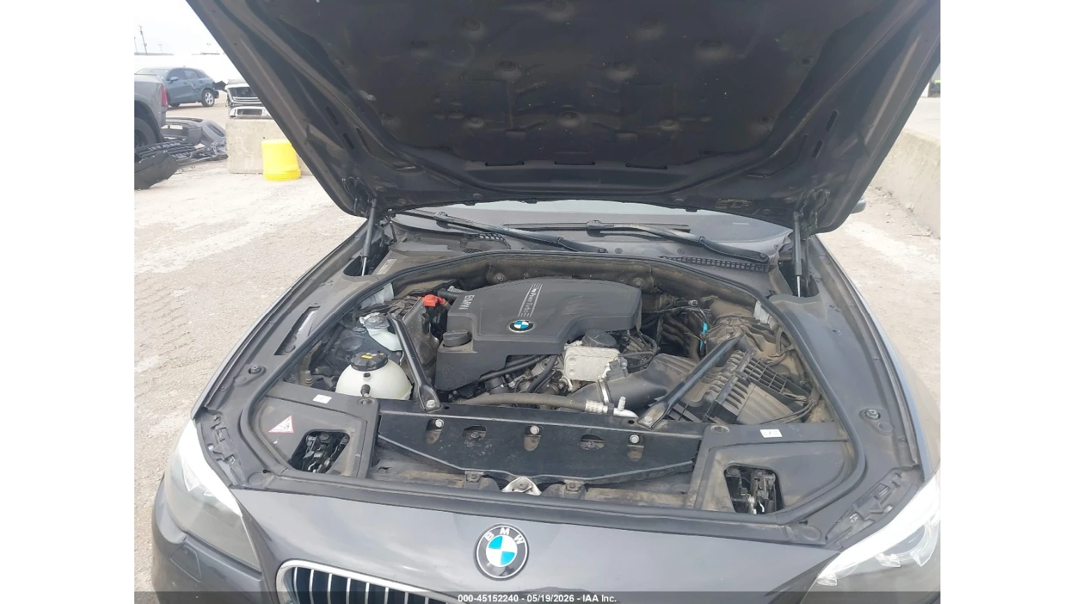 BMW 528 ВИДЕО НА АВТОМОБИЛА, снимка 10 - Автомобили и джипове - 55269465