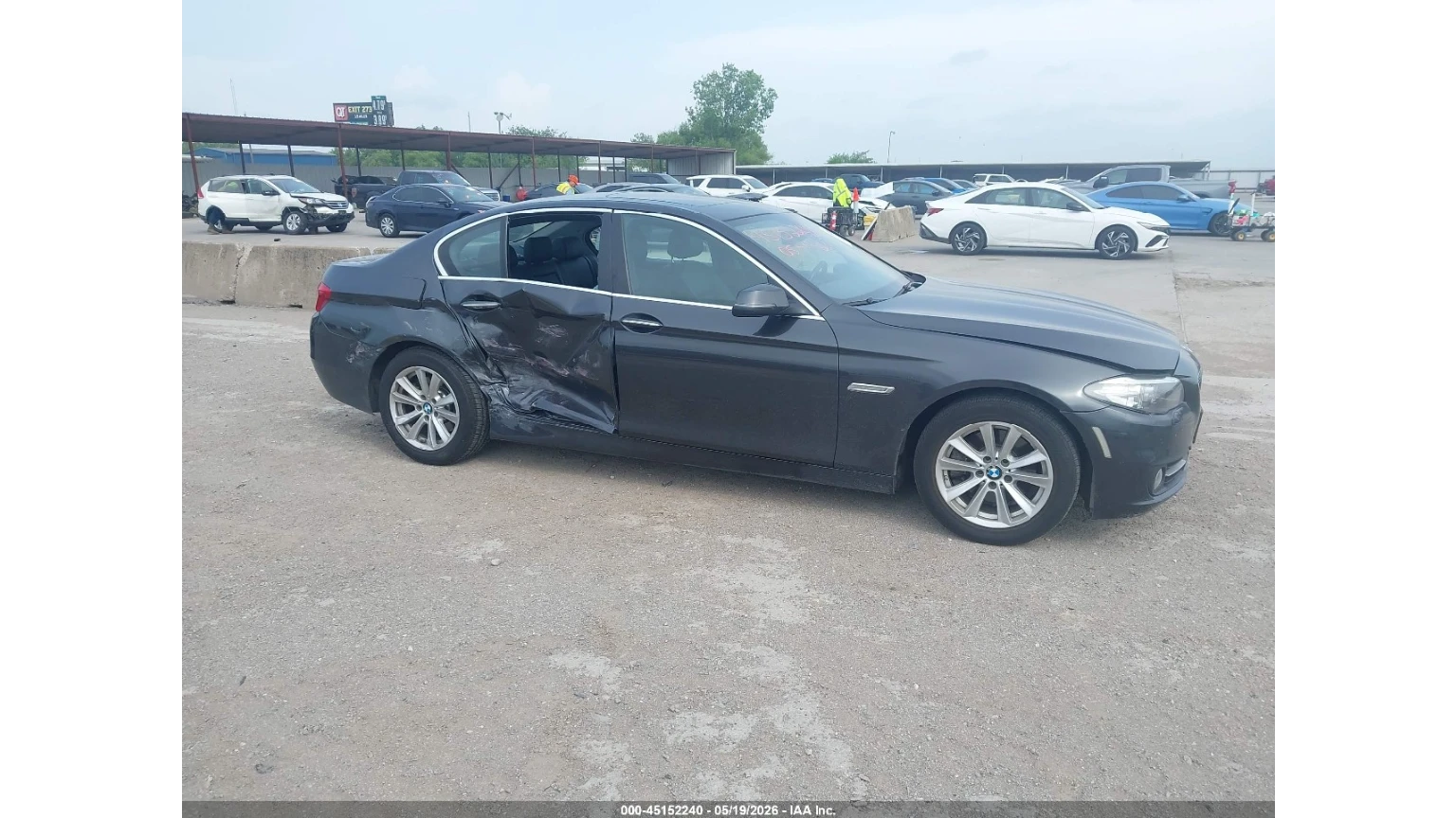 BMW 528 ВИДЕО НА АВТОМОБИЛА, снимка 13 - Автомобили и джипове - 55269465