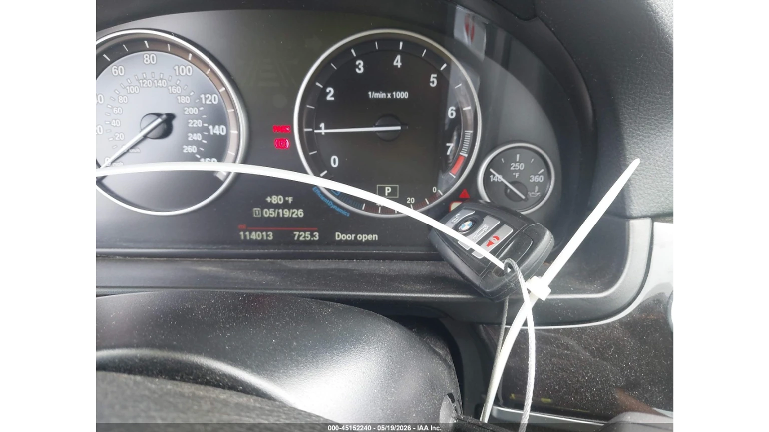 BMW 528 ВИДЕО НА АВТОМОБИЛА, снимка 11 - Автомобили и джипове - 55269465