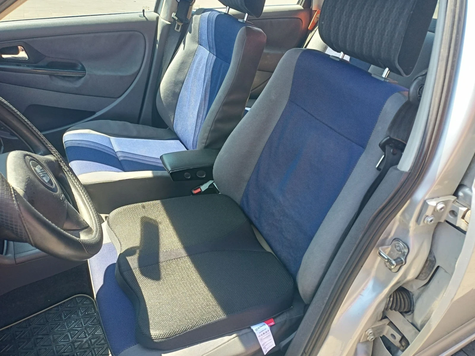 Seat Cordoba На Метан, снимка 8 - Автомобили и джипове - 55392222