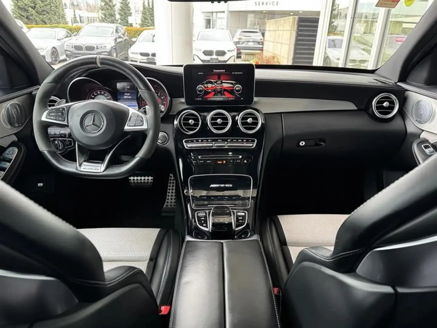Mercedes-Benz C 63 AMG S PREMIUM PKG ЦЕНА ДО БЪЛГАРИЯ АВТОКРЕДИТ, снимка 12 - Автомобили и джипове - 55878992