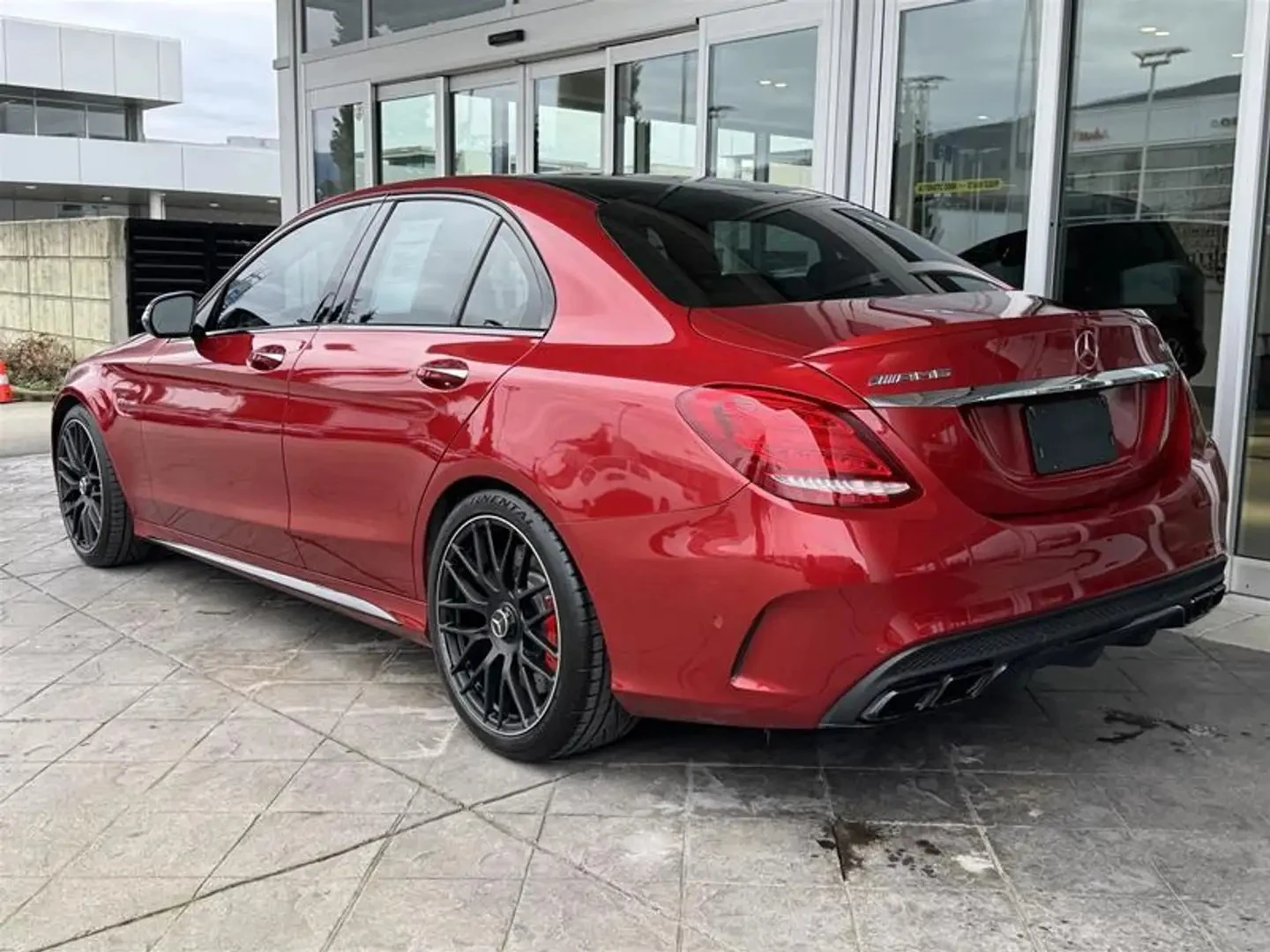 Mercedes-Benz C 63 AMG S PREMIUM PKG ЦЕНА ДО БЪЛГАРИЯ АВТОКРЕДИТ, снимка 4 - Автомобили и джипове - 55878992