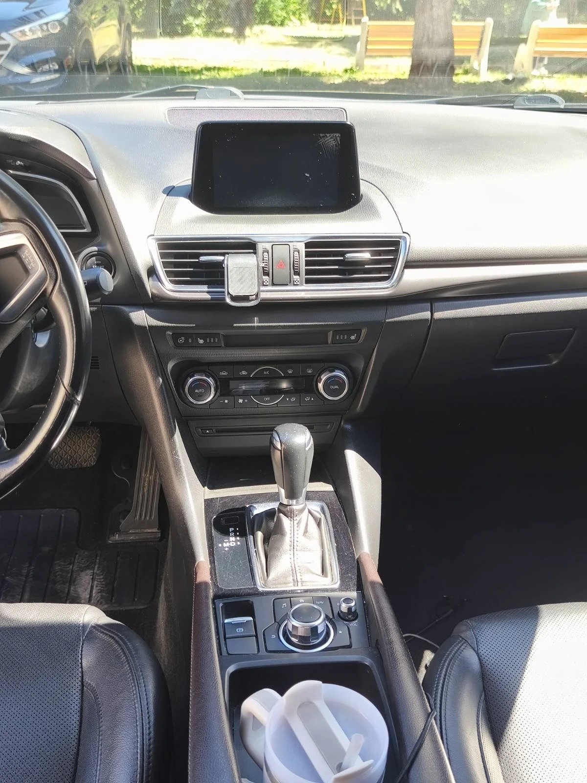 Mazda 3 Skyactiv, снимка 15 - Автомобили и джипове - 56629090