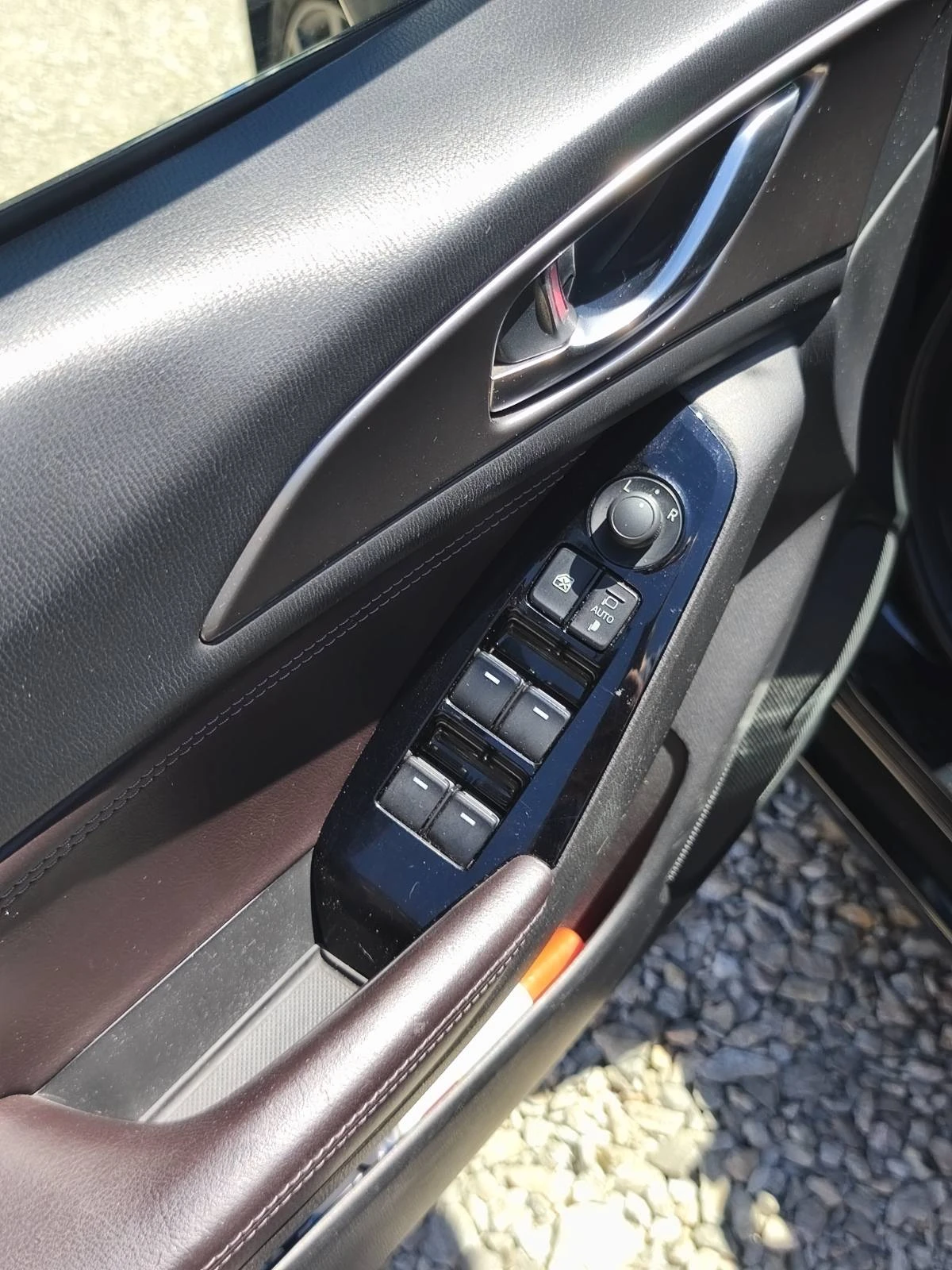 Mazda 3 Skyactiv, снимка 8 - Автомобили и джипове - 56629090