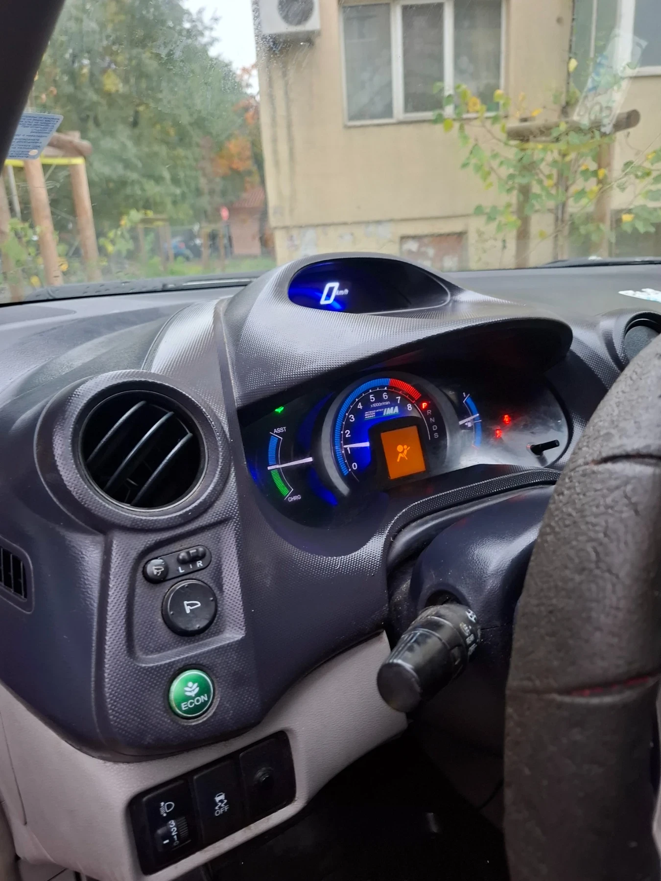 Honda Insight, снимка 10 - Автомобили и джипове - 56728979