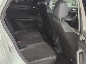 VW T-Cross TSI / DSG / LED / Camera | Mobile.bg    17