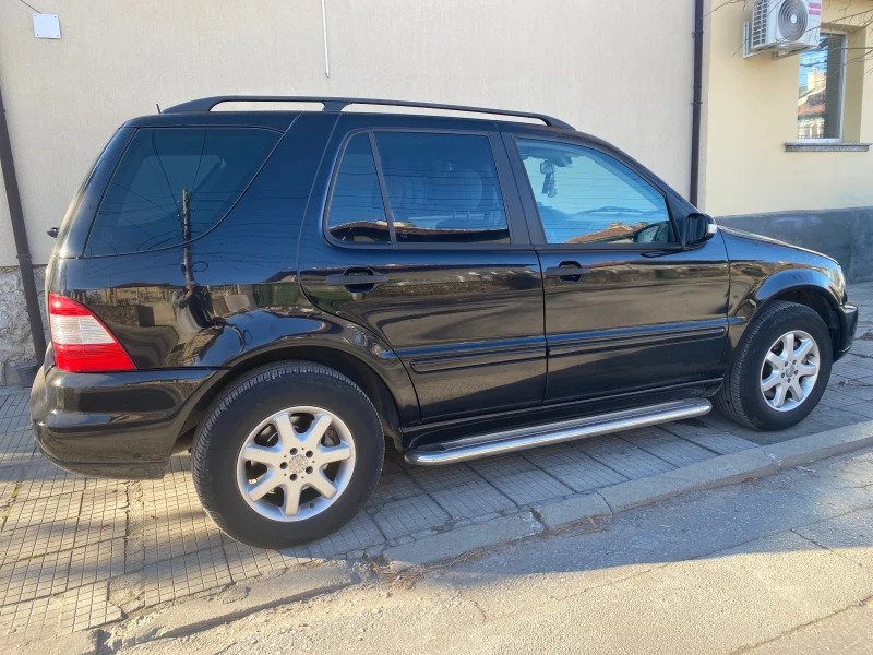 Mercedes-Benz ML 270, снимка 3 - Автомобили и джипове - 48629866