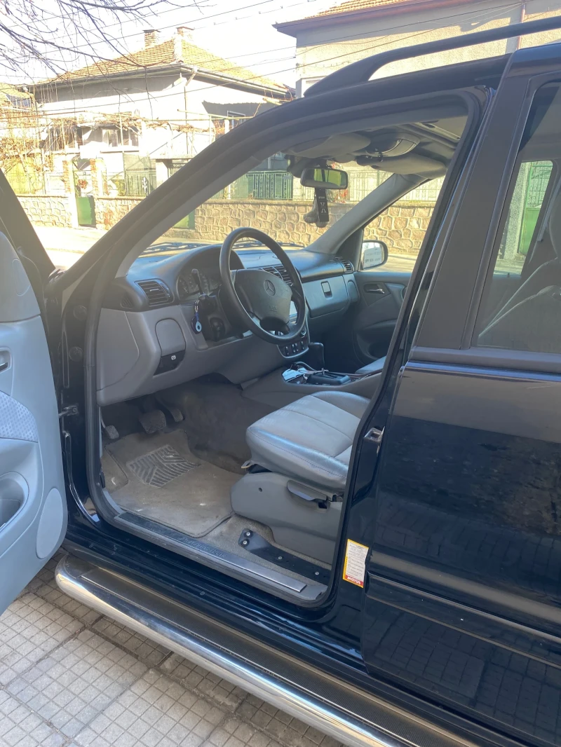 Mercedes-Benz ML 270, снимка 5 - Автомобили и джипове - 48629866