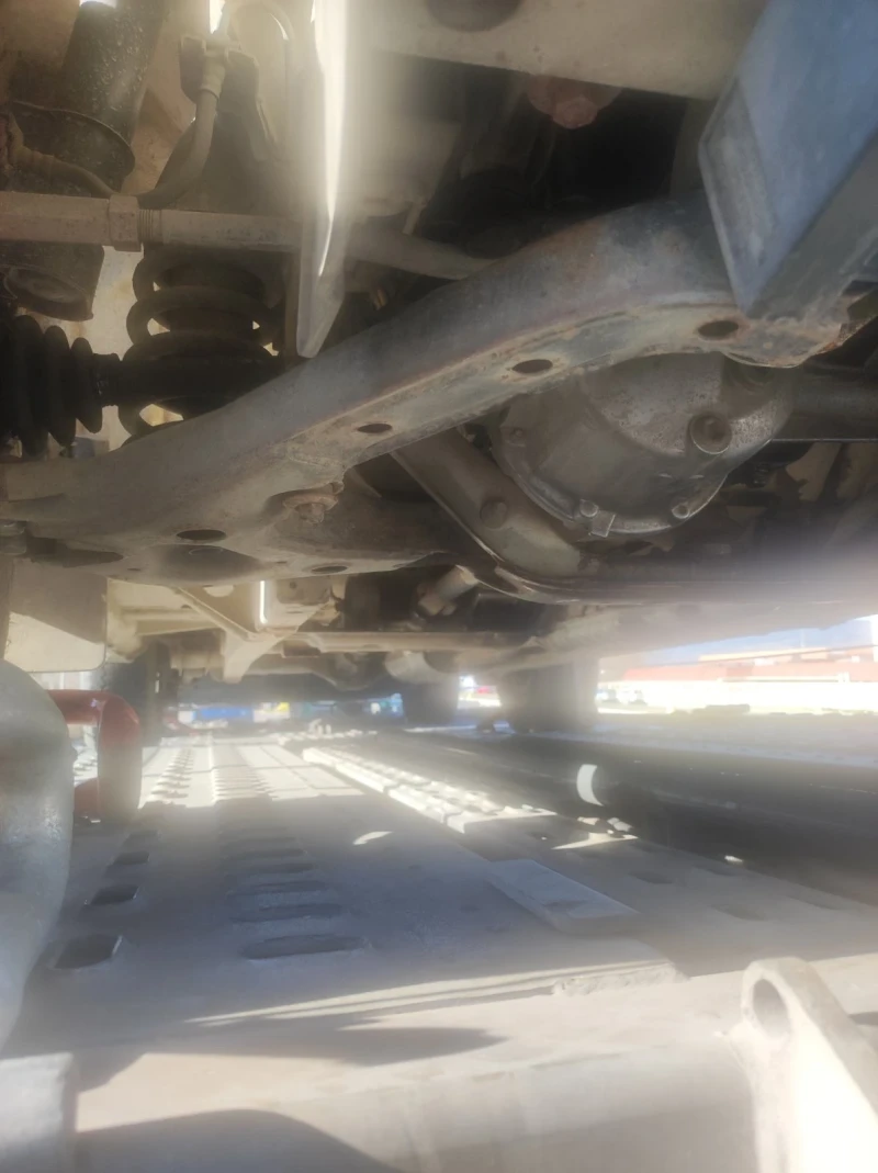 Suzuki Vitara 1.6i 16v 4x4, снимка 10 - Автомобили и джипове - 52730981