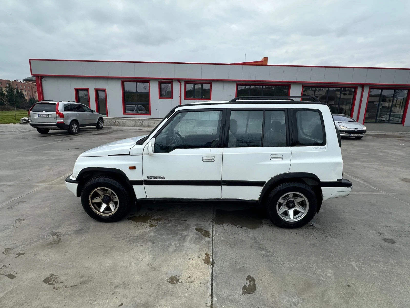 Suzuki Vitara 1.6i 16v 4x4 - изображение 8