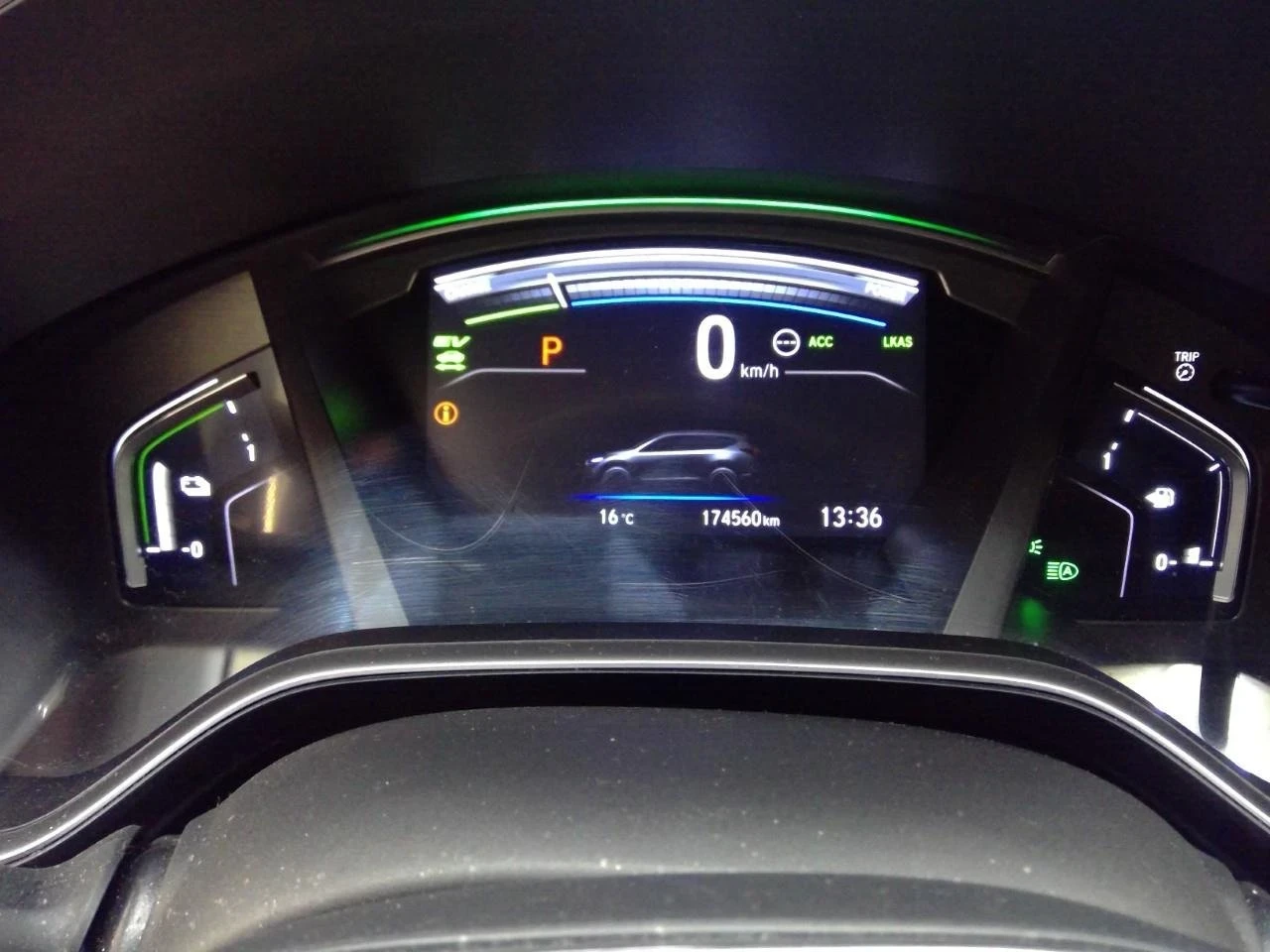 Honda Cr-v 2.0 АВТОМАТ КОЖА НАВИ ПОДГРЕВ, снимка 12 - Автомобили и джипове - 54335394