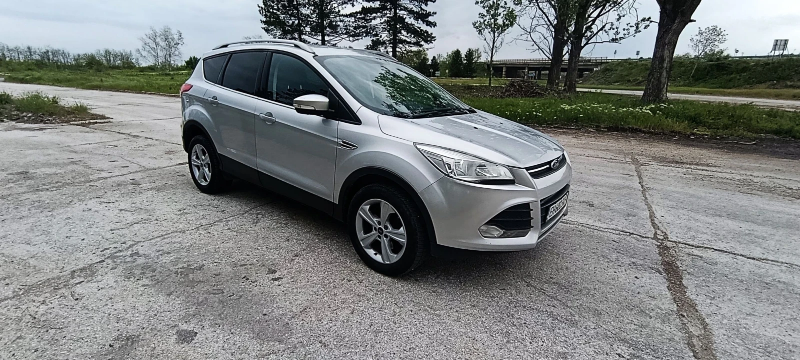 Ford Kuga 2.0 TDCI  4X4, снимка 5 - Автомобили и джипове - 54389254