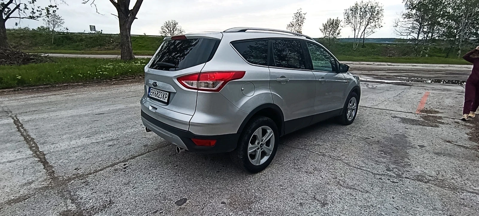 Ford Kuga 2.0 TDCI  4X4, снимка 7 - Автомобили и джипове - 54389254