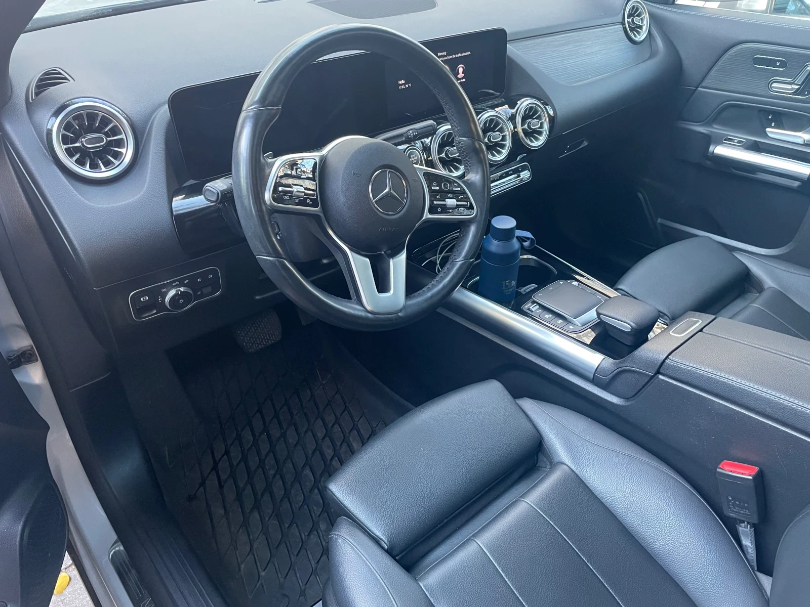 Mercedes-Benz GLA 250 4Matic, снимка 6 - Автомобили и джипове - 56527788