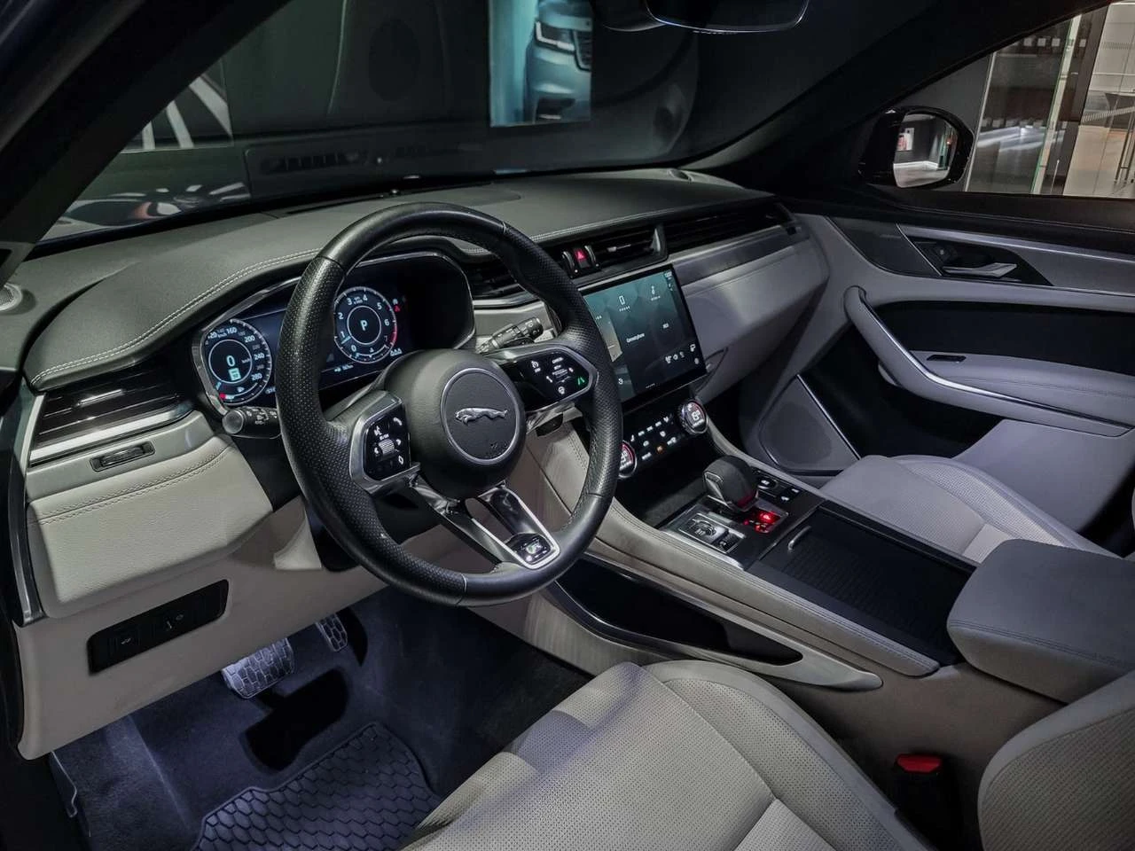 Jaguar F-PACE R-Dynamic SE | Sunroof | Navigation | Bluetooth |  | Mobile.bg � ����������� 11
