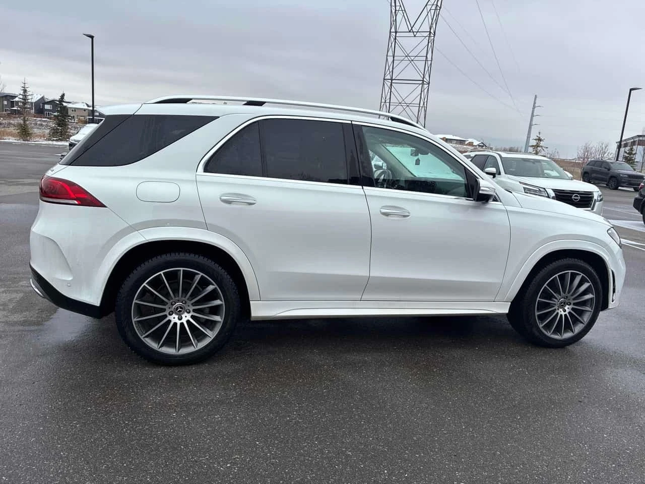 Mercedes-Benz GLE 350 4MATIC* DISTRONIC* 360КАМЕРИ* ПАНОРАМА* , снимка 3 - Автомобили и джипове - 56734101