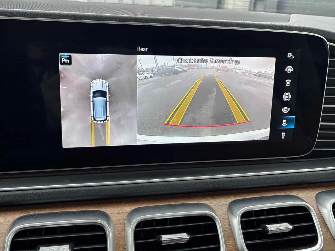 Mercedes-Benz GLE 350 4MATIC* DISTRONIC* 360КАМЕРИ* ПАНОРАМА* , снимка 11 - Автомобили и джипове - 56734101