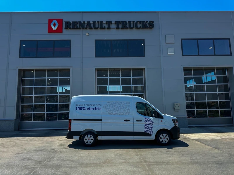 Renault Master * E-TECH* ELECTRIC* , снимка 6 - Бусове и автобуси - 50819491